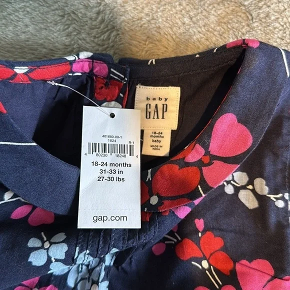 NWT Baby Gap blouse Size 18-24m  Dark Blue with Pink/ Red Flowers - Picture 5 of 6